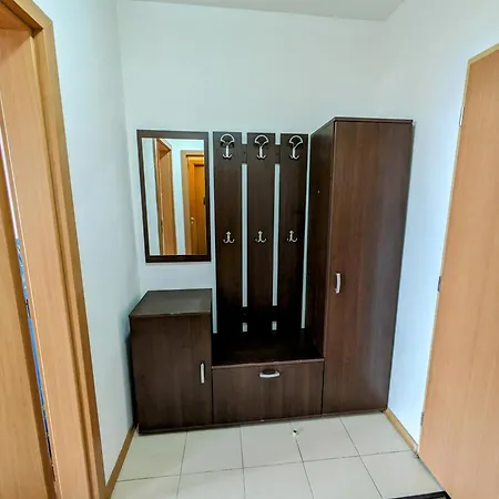 - Mountain View * Bansko